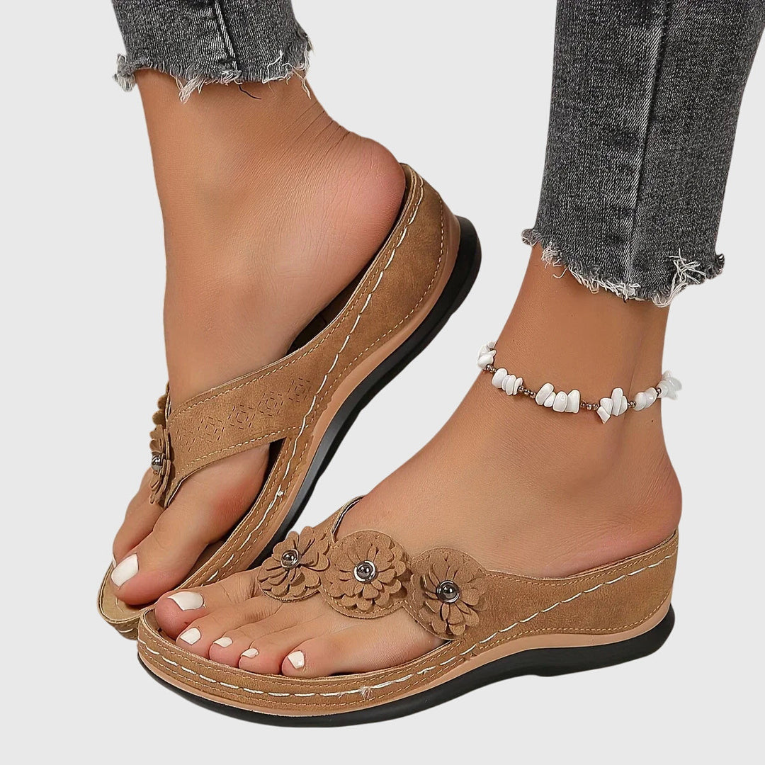 Alexa | Comfortable Orthopedic Flip Flops